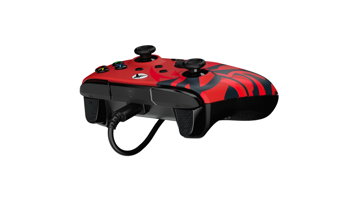 Rematch™ Advanced Wired Controller & Airlite™ Fit Wired Headset Bundle