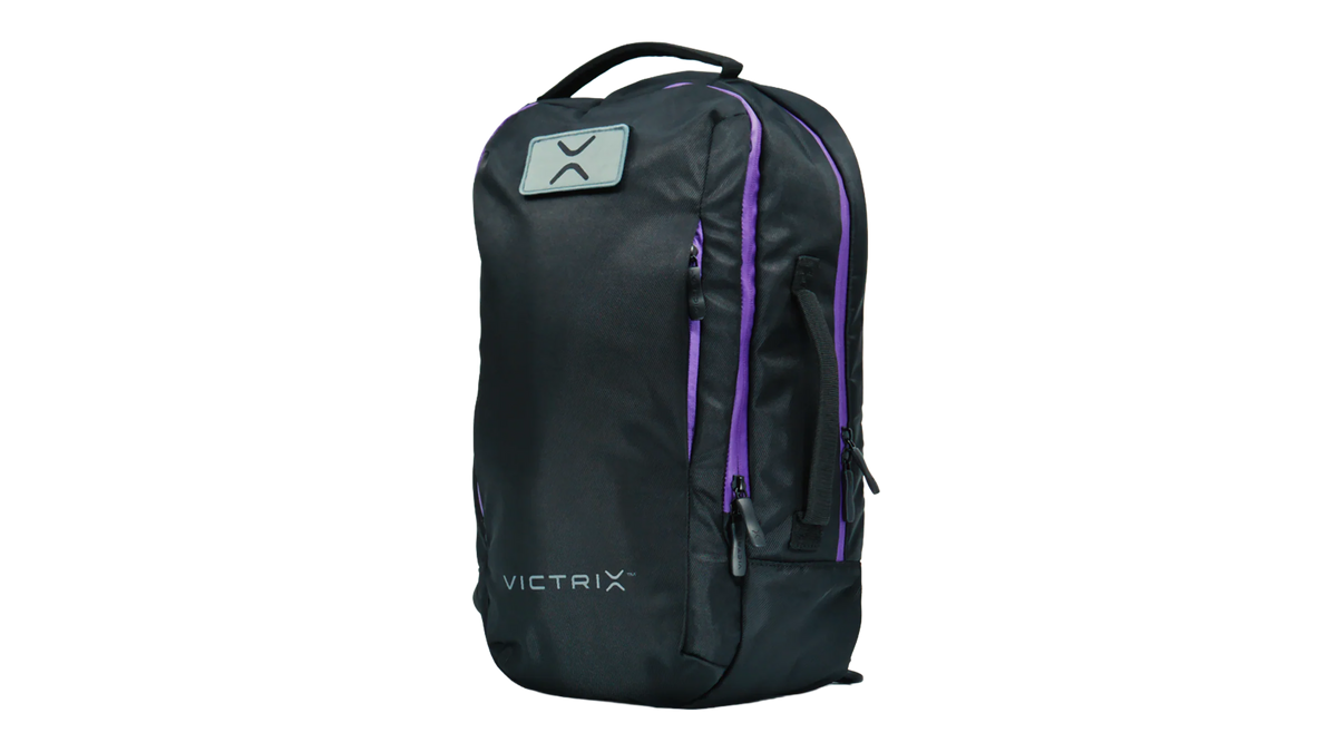 Victrix™ Crossbody Bag